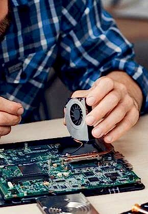 Laptop Teknik Servis